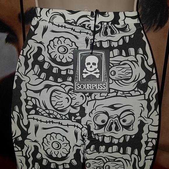 Sourpuss Melting Monster Kitchy Comic Con Halloween Creepy Ghoul Leggings - Picture 8 of 10